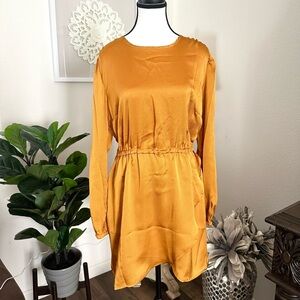 NWT MICHAEL Michael Kors Satin Long Sleeve Flounce Dress